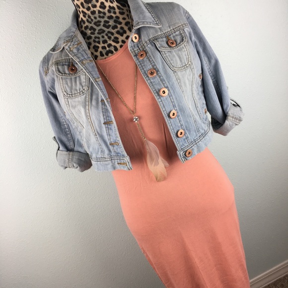 LuLaRoe Dresses & Skirts - LuLaRoe Julia Dress - size M